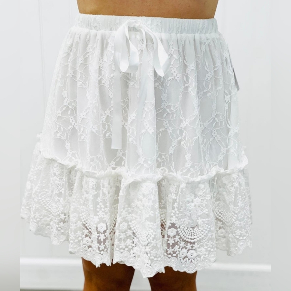 White Floral Lace Ruffle Skirt - Picture 4 of 8
